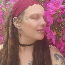 If you share this post you are entered to win a free piercing from Lucky 7  Tattoo Studio ! Let's get it!