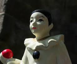 Pierrot Clown Musical Figurine
