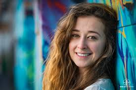 Petit shooting avec les deux meilleures amies du monde (Chloé Simon et  Flore Mournet) à Grenoble avec une petite déambulation sur le circuit du  Street Art Fest Grenoble Alpes :-) Très bon