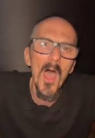 Jean Pormanove En Boite | TikTok