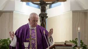 Completed in 1996, during the pontificate of pope john paul ii, it is named after martha of bethany, who was a sibling to mary and lazarus of bethany. El Papa Francisco Reza Por Los Ancianos Solos Que Sufren La Pandemia Del Coronavirus Noticias Roma