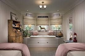 Ordered a vertical blind for patio window the size is perfect and was very easy to put up. Bay Window Blinds Ideas How To Dress Up Your Bay Window Beautifully