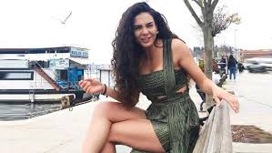 Ebru sahin was born on may 18, 1994 in istanbul, turkey. Ebru Sahin Kimdir Tolga Saritas In Sevgilisi Mi Magazin Haberleri