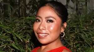 A mexican television personality wore brownface and a prosthetic nose in a parody of roma star yalitza aparicio, sparking controversy and drawing split opinions. Yalitza Aparicio Talks New Roles And Not Being Pigeonholed Teen Vogue