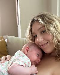 Mallory Reyes (@cam.and.mal) • Threads, Say more