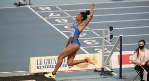 Alla fontanassa in tre hanno staccato il minomo olimpico sui 100 hs: Live Atletica Campionati Italiani In Diretta 10 01 Per Marcell Jacobs Dal Molin Record Italiano Nei 110 Ostacoli Iapichino Vince Ma Non Convince Oa Sport