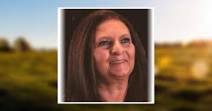 Darlene Clausen's Instagram, Twitter & Facebook