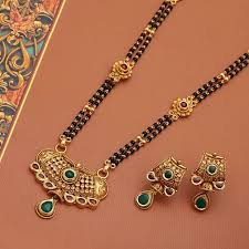 Buy Online Gold And Diamond Mangalsutra At Best Price Mangalsutra Shopping Store India J Black Beaded Jewelry Gold Jewellery Design Gold Mangalsutra Designs