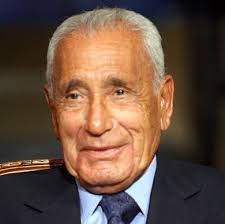 القارئ احمد محمد حسانين عزاء والدة الحاج محمد حسن قرية السحايرة ديرب نجم شرقية السبت ربع العصر للقارئ الشيخ احمد محمد حسانين من عزاء الحاج يحيي ابو حسن بقرية اللبا ديرب. Arab World Books