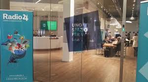 Benvenuto nella pagina facebook di intesa sanpaolo! Intesa Sanpaolo Sur Twitter Dalla Nostra Filiale Di Piazza Cordusio A Milano La Diretta Di Focuseconomia Radio24 News Con Stefanobarrese Responsabile Banca Dei Territori Https T Co O9idpzqd94 Https T Co Queja2zym4