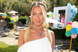 Read the best books by stassi schroeder and check out reviews of books and quotes from the works next level basic: Stassi Schroeder Book Next Level Basic Excerpt The Daily Dish