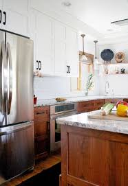 Stunning Kitchen Designs With Two Toned Cabinets Stained Kitchen Cabinets New Kitchen Cabinets Craftsman Kitchen