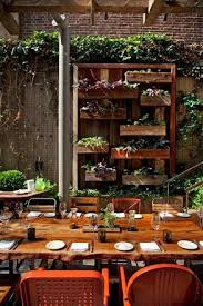 Talula S Garden About Google Jardines Verticales Patio Y Jardin Diseno De Terraza