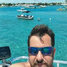 Did you know today is free comic book day ? Did you know Castro Valley has  an amazing comic book shop ? Visit Crush Comics to support a great small,  local business