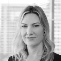 Aileen Hunter's Instagram, Twitter & Facebook