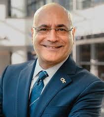 Eric Overby's Instagram, Twitter & Facebook