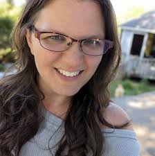 Looking for senior picture photographer?