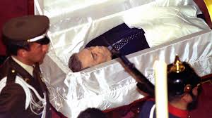 Pese a que su magnicidio es uno de los más investigados en colombia y a que en 2017 fue declarado por la fiscalía crimen de lesa humanidad, con lo reconocemos que fue un error haber asesinado a un político de la talla de álvaro gómez hurtado. Alvaro Gomez Hurtado 25 Anos De Un Magnicidio Que Hoy Se Atribuyen Las Farc Infobae