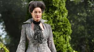 She appeared in movies and tv shows like cocktail, gone girl, and. Gone Girl Actor Lisa Banes Suffers Severe Head Trauma After Hit And Run Scooter Accident