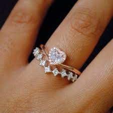 Heart Diamond Wedding Ring Set 14k Gold Heart Shaped Halo Etsy Heart Wedding Rings Black Diamond Ring Engagement Black Diamond Engagement Ring Set
