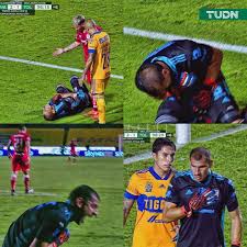 Todas las galerías chica del dia humor extremo memes galerías deportivas. Nahuel Guzman Stops The Match For 4 Minutes During The Final Moments Of Tigres Vs Toluca Ligamx