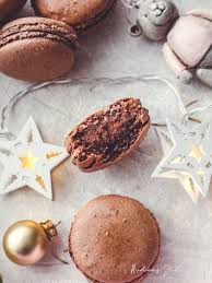 Macarons Au Chocolat Noisettes Et Tonka Macaron Chocolat Macaron Chocolat