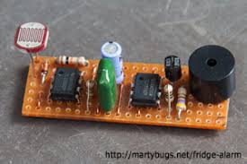Our door left open alarm work perfectly for any door or window requiring 60 seconds delayed alarm, the 3 timed alerts will give you a better chance of taking notice of the problem. Fridge And Freezer Door Alarm