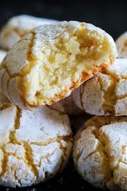 Italian Amaretto Cookies Moist Chewy Gluten Free 2 Dozen Boxed Or Choose Gift Wrap At Checkout Great Gift In 2020 Gluten Free Cookies Easy Italian Almond Cookies Cookie Recipes