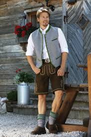Immer häufiger greifen herren bei der hochzeit auch zur lederhose. Hammerschmid