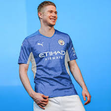 Jun 28, 2021 · the spain international defender is another manchester city star to have seen a switch to camp nou mooted, but a deal now looks unlikely. Man City Fans Deliver Unanimous Verdict On Leaked Home Kit Image Featuring Kevin De Bruyne Manchester Evening News