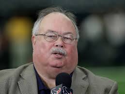 Sports writer John McClain retires after 47 years at Houston Chronicle