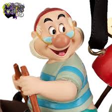 Maybe you would like to learn more about one of these? Disney Store Sketchbook Ornament Collection Peter Pan Figural Holiday Decoration Captain Hook Mr Smee Experiencethemistress Com
