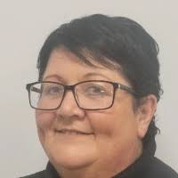 60+ perfiles de «Gilbride»