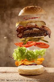 Burger Foto Bild Stillleben Essen Trinken Fleisch Und Wurst Bilder Auf Fotocommunity Essen Und Trinken Cafe Essen Lebensmittel Essen