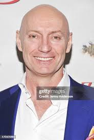 Briana Carlson-Goodman, Jesse Wildman, Melody Butiu, Kira Guloien,... News  Photo