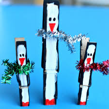 Fun learning activities for preschoolers. 25 Super Cute Clothespin Crafts For Kids