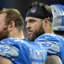 Report: Detroit Lions left tackle Taylor Decker unlikely to play vs.  Chargers