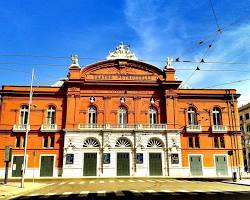 Immagine di Teatro Petruzzelli, Bari, Italia  Esterno