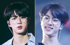 Последние твиты от kuis.bts (@kuisbts). Foto V Bts Pakai Kacamata