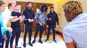 The sidemen, faze banks, callux, deji, fousey, adam saleh and more rucliprs reacts to ksi defeating logan paul via split. From A Custom Made Lamborghini To 27m In Merch Sales Here S The Lifestyles Of Ksi And Logan Paul Daily Mail Online