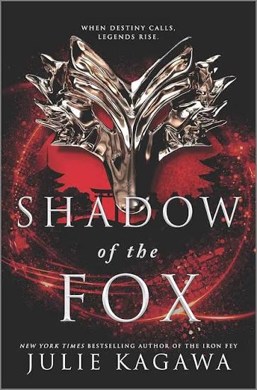 Amazon.com: Shadow of the Fox: A Coming of Age YA Fantasy of Samurai and Ancient Demons: 9781335145161: Kagawa, Julie: Books