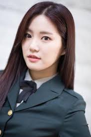 Lee Yoo-bi