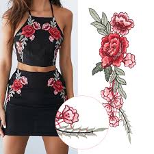 Resultado de imagen para parches de rosas en jeans