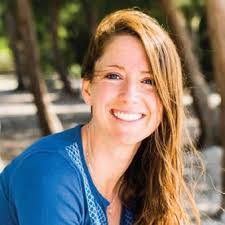 Heidi Baumstark's Instagram, Twitter & Facebook