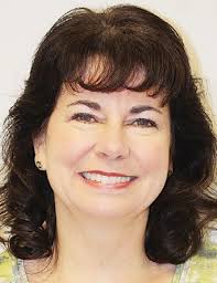 The Lapeer Area Chamber of Commerce presents