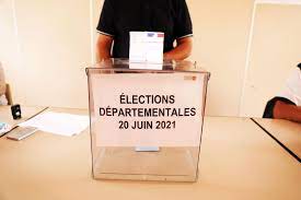 Les élections départementales se tiendront en juin 2021, six ans après le dernier scrutin de 2015 ayant instauré la parité via les binômes départementaux. Wloliwm1lojjjm
