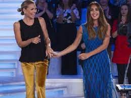 Il programma di silvia toffanin è in pausa natalizia come le altre trasmissioni dell'ammiraglia mediaset. Verissimo Oggi Sabato 16 Settembre 2017 Ospiti E Anticipazioni