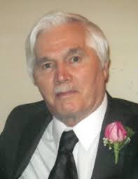 Robert Breu's Instagram, Twitter & Facebook