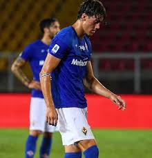 The club announced the news in an official statement. Dusan Vlahovic Biography Professional Football Soccer Players School Football