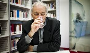 Resultado de imagen de eduardo mendoza